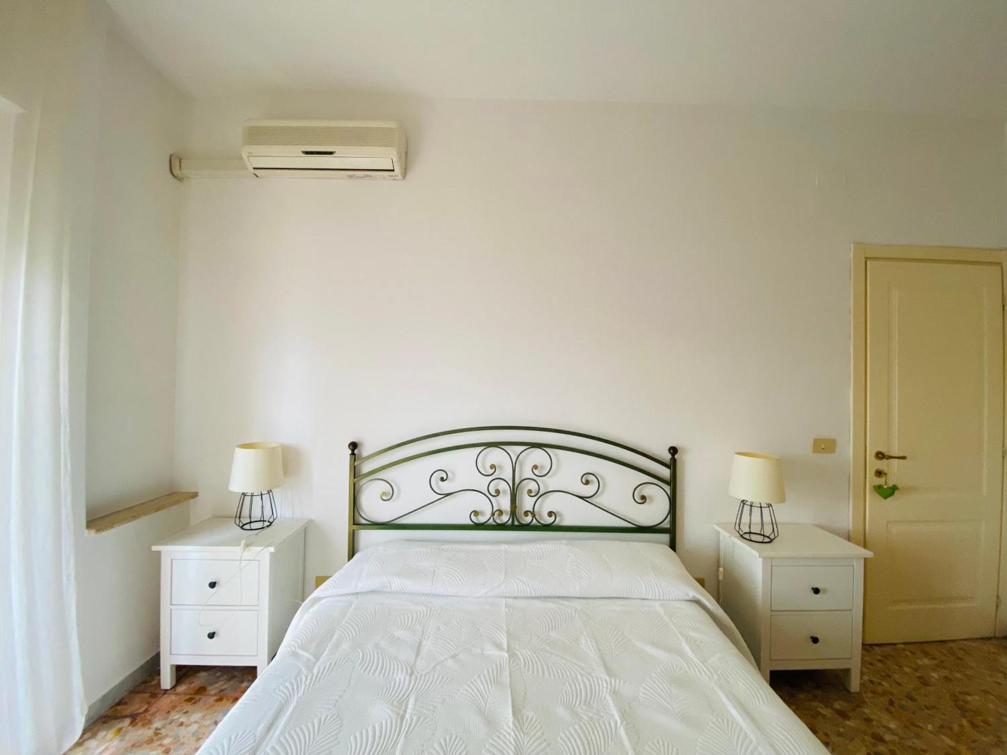 Interno 22 * Rom